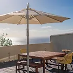 Casa Skyline By An Island
