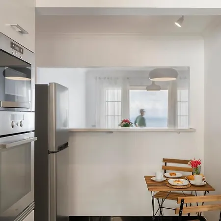 Casa Skyline By An Island