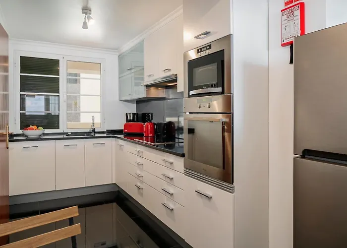 Casa Skyline By An Island Caniço